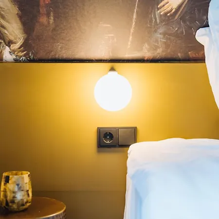 Гостевой дом Lok Historics Luxury Art-inspired Loft In Historic Centre! Гарлем