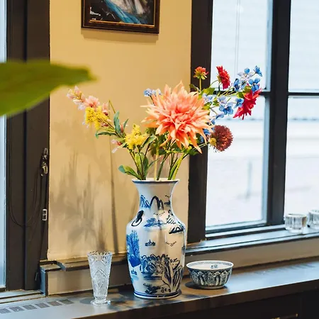 Lok Historics Luxury Art-inspired Loft In Historic Centre!